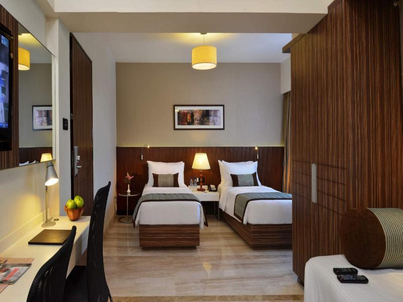 Residency Sarovar Portico Bombay Exterior foto