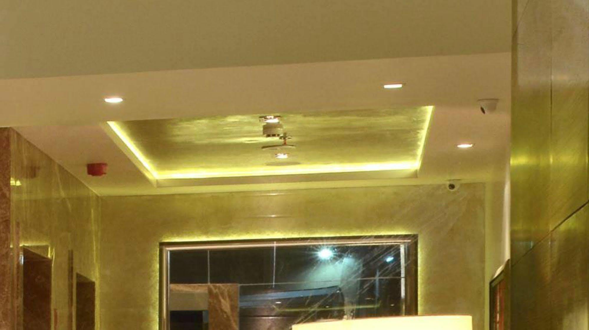 Residency Sarovar Portico Bombay Exterior foto